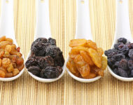 Миниатюра к статье Как очистить печень изюмом в домашних условиях