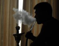 Миниатюра к статье Курение кальяна: на сколько вреден и опасен для здоровья человека